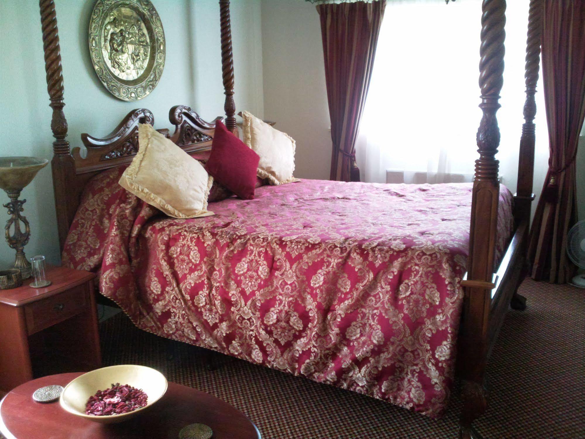 The Mary Arden Inn Stratford-upon-Avon Eksteriør billede